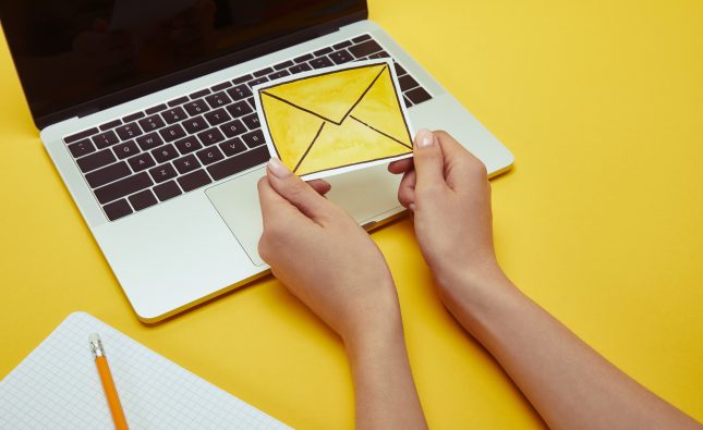 Czy mogę wysłać newsletter bez zgody?