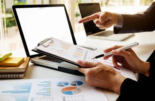Czy prawidłowe prowadzenie finansów wpływa na sukces biznesowy?